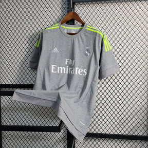 Camisa Real Madrid Away 2015/16 - Adidas Retrô Masculina - Cinza