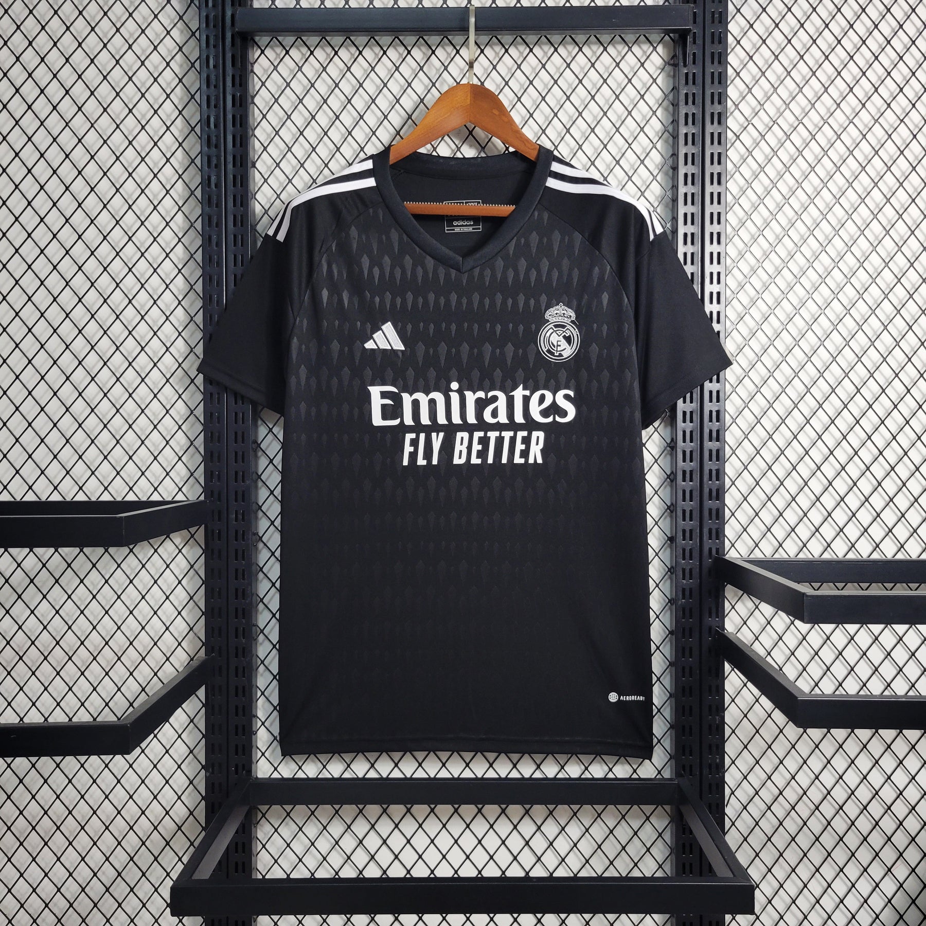 Camisa Real Madrid Goleiro 2023/24 - Adidas Torcedor Masculina - Preta