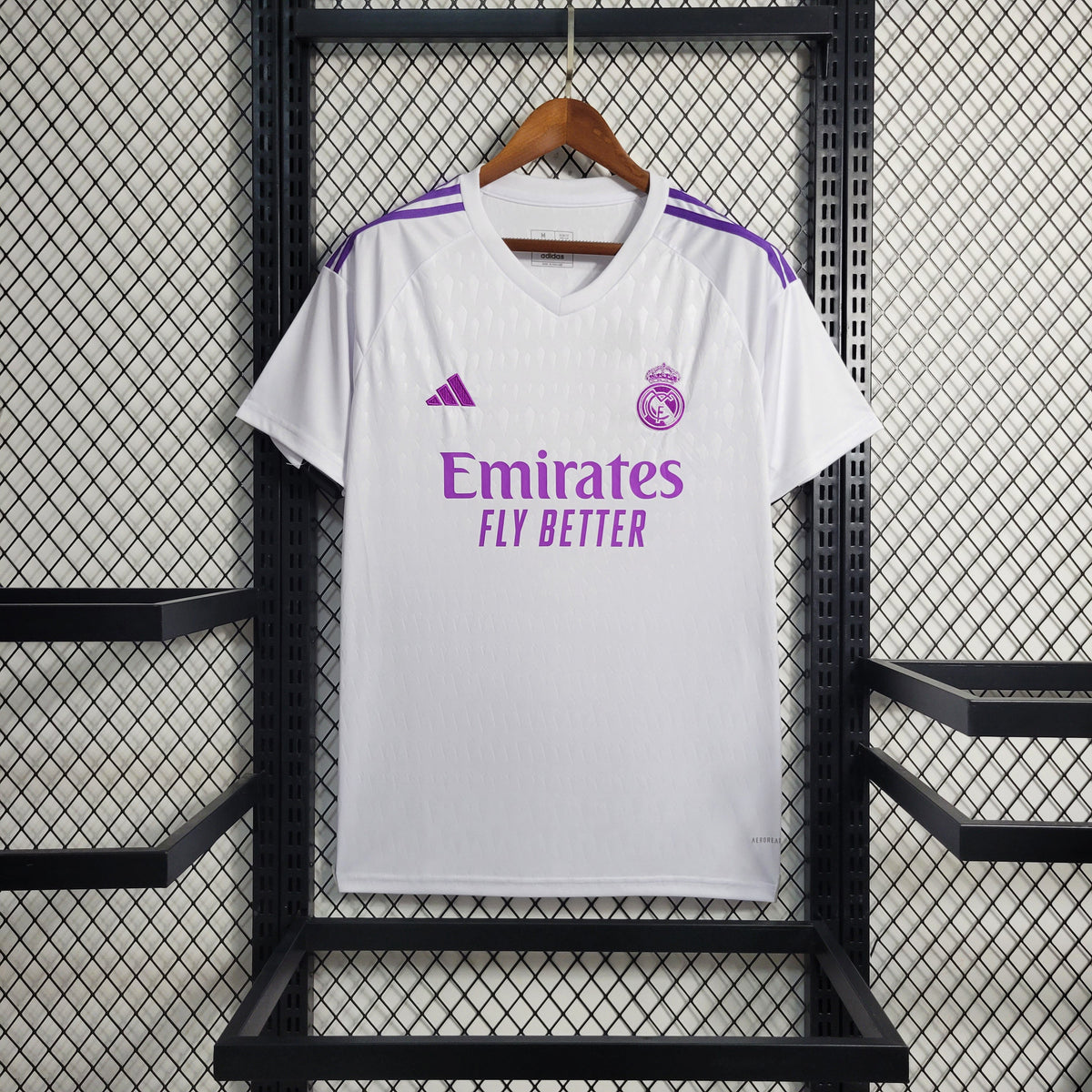 Camisa Real Madrid Goleiro 2023/24 - Adidas Torcedor Masculina - Branca/Roxa