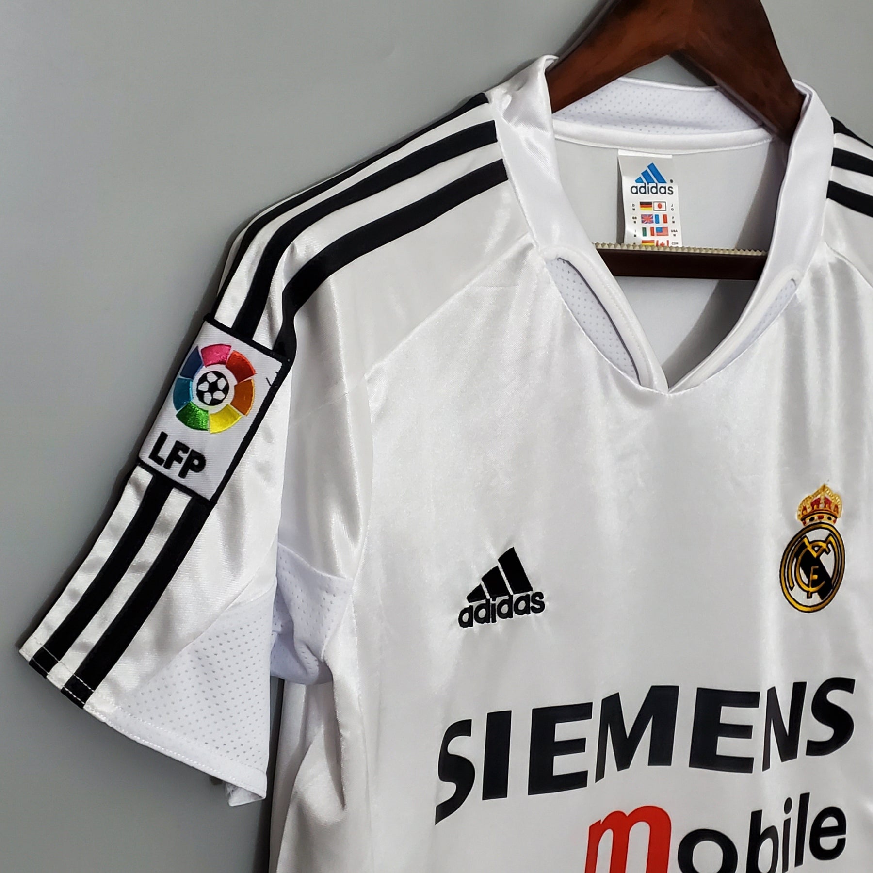 Camisa Real Madrid Home 2004/05 - Adidas Retrô Masculina - Branca/Preta