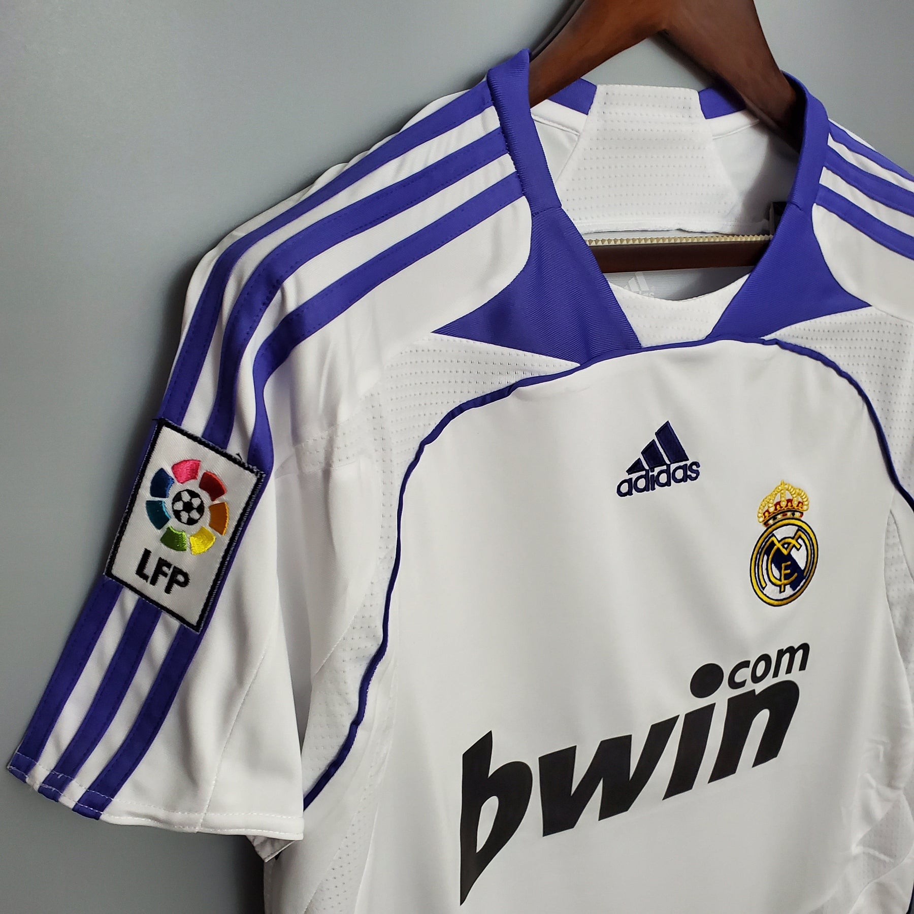 Camisa Real Madrid Home 2007/08 - Adidas Retrô Masculina - Branca/Lilás