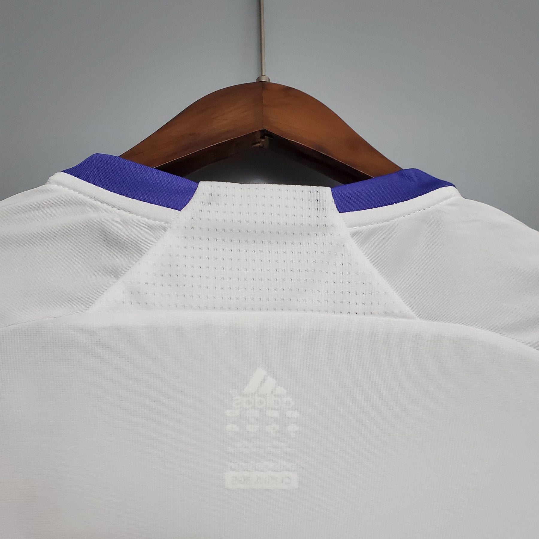 Camisa Real Madrid Home 2007/08 - Adidas Retrô Masculina - Branca/Lilás