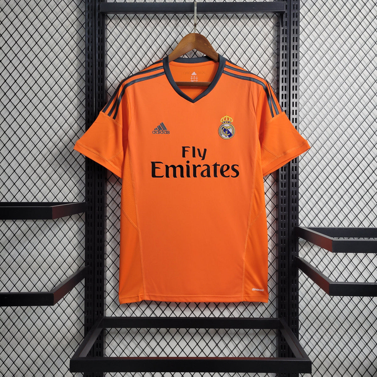 Camisa Real Madrid Away 2013/14 - Adidas Retrô Masculina - Laranja/Preta