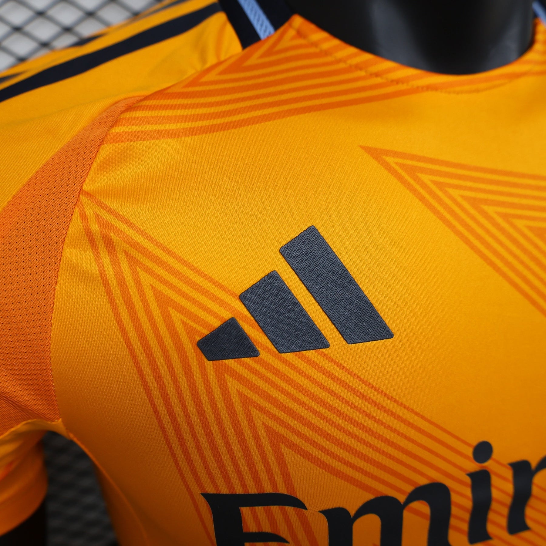 Camisa Real Madrid Away 2024/25 - Adidas Jogador Masculina - Laranja/Preta