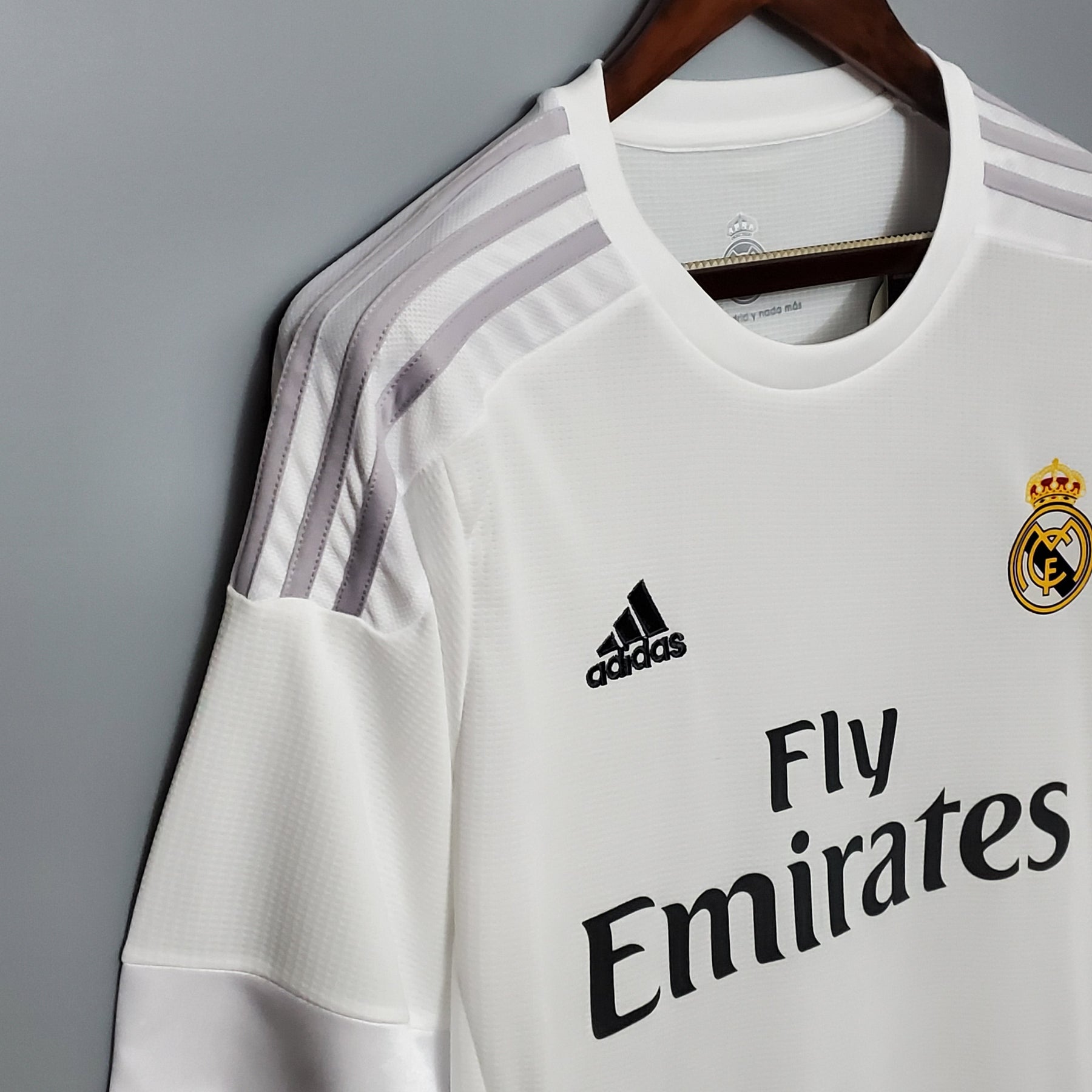 Camisa Real Madrid Home 2015/16 - Adidas Retrô Masculina - Branca/Cinza