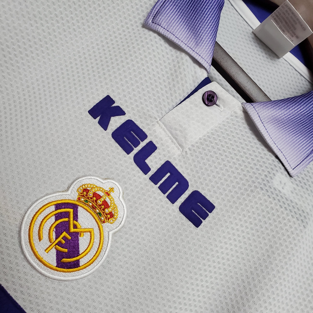 Camisa Real Madrid Home 1997/98 - Kelme Retrô Masculina - Branca/Roxa