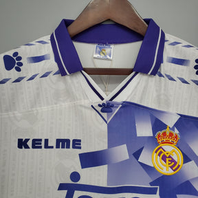 Camisa Real Madrid Third 1996/97 - Kelme Retrô Masculina - Branca/Roxa