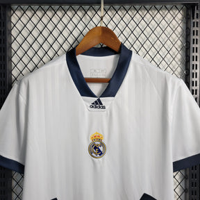 Camisa Real Madrid Edição Especial 2023/24 - Adidas Torcedor Masculina - Branca/Azul