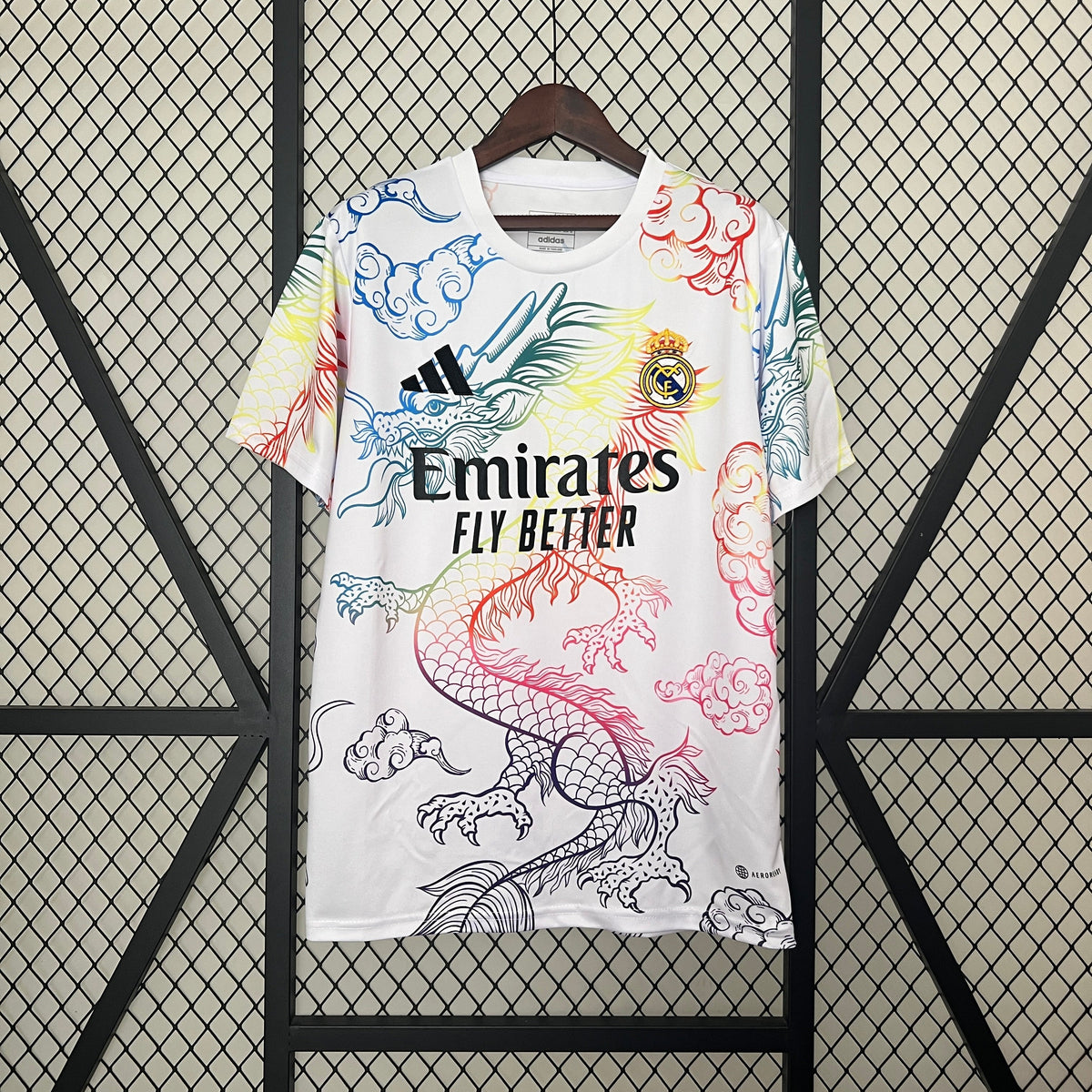 Camisa Real Madrid Edição Especial 2024/25 - Adidas Torcedor Masculina - Branca/Colorida