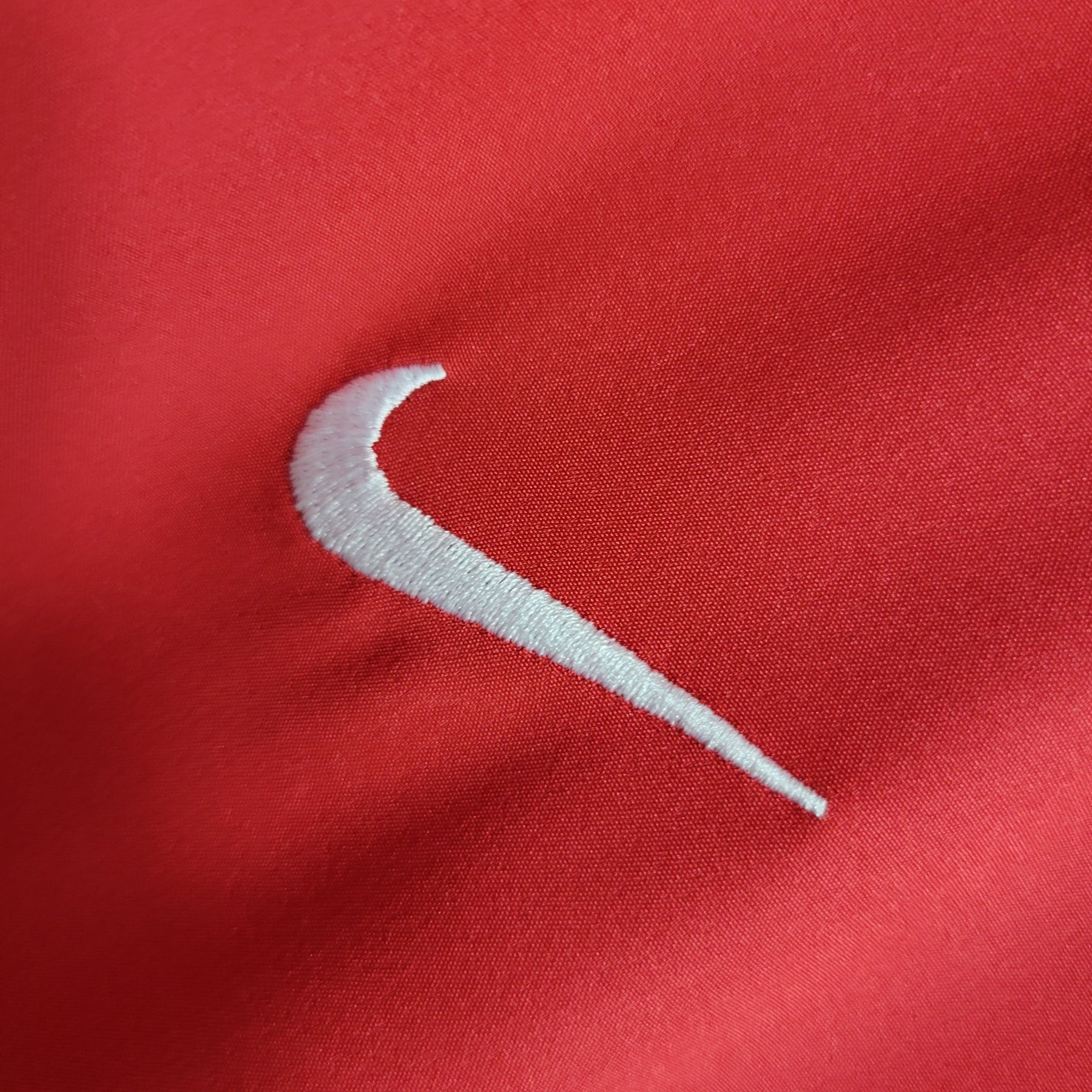 Camisa Manchester United Home 2002/04 - Nike Retrô Masculina - Vermelha/Preta