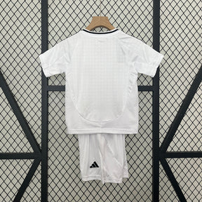 Kit Infantil Real Madrid Home 2024/25 - Adidas Torcedor - Branca/Preta