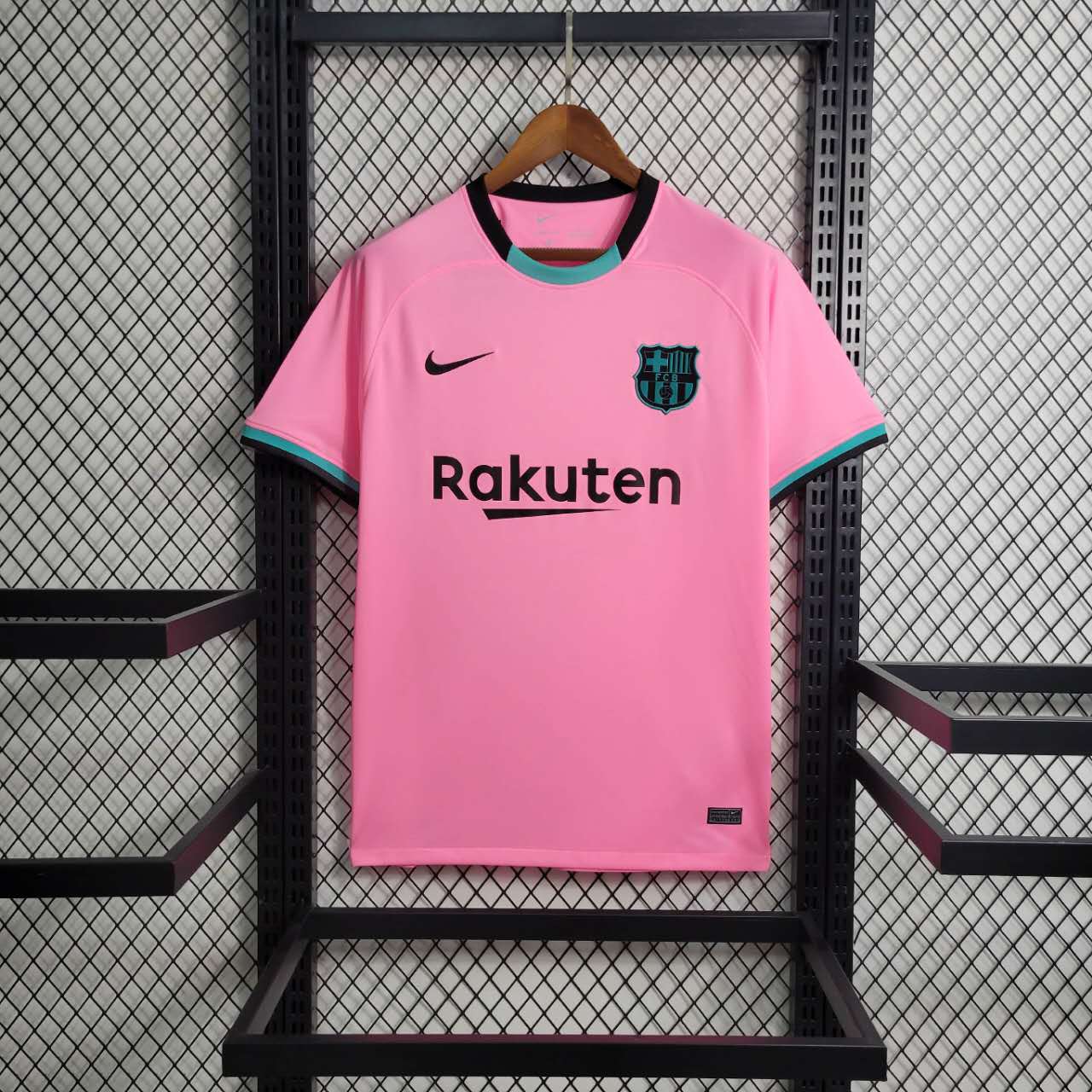 Camisa Barcelona Third 2021/22 - Nike Torcedor Masculina - Rosa/Verde