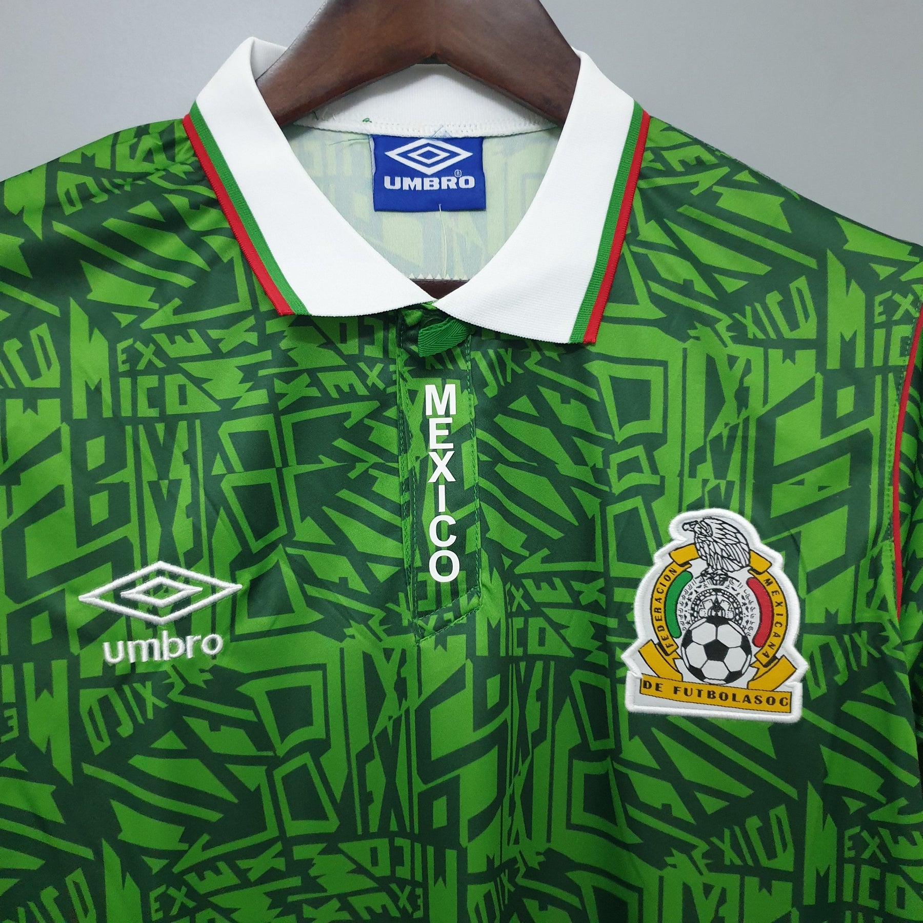 Camisa Seleção México Home 1994 - Umbro Retrô Masculina - Verde