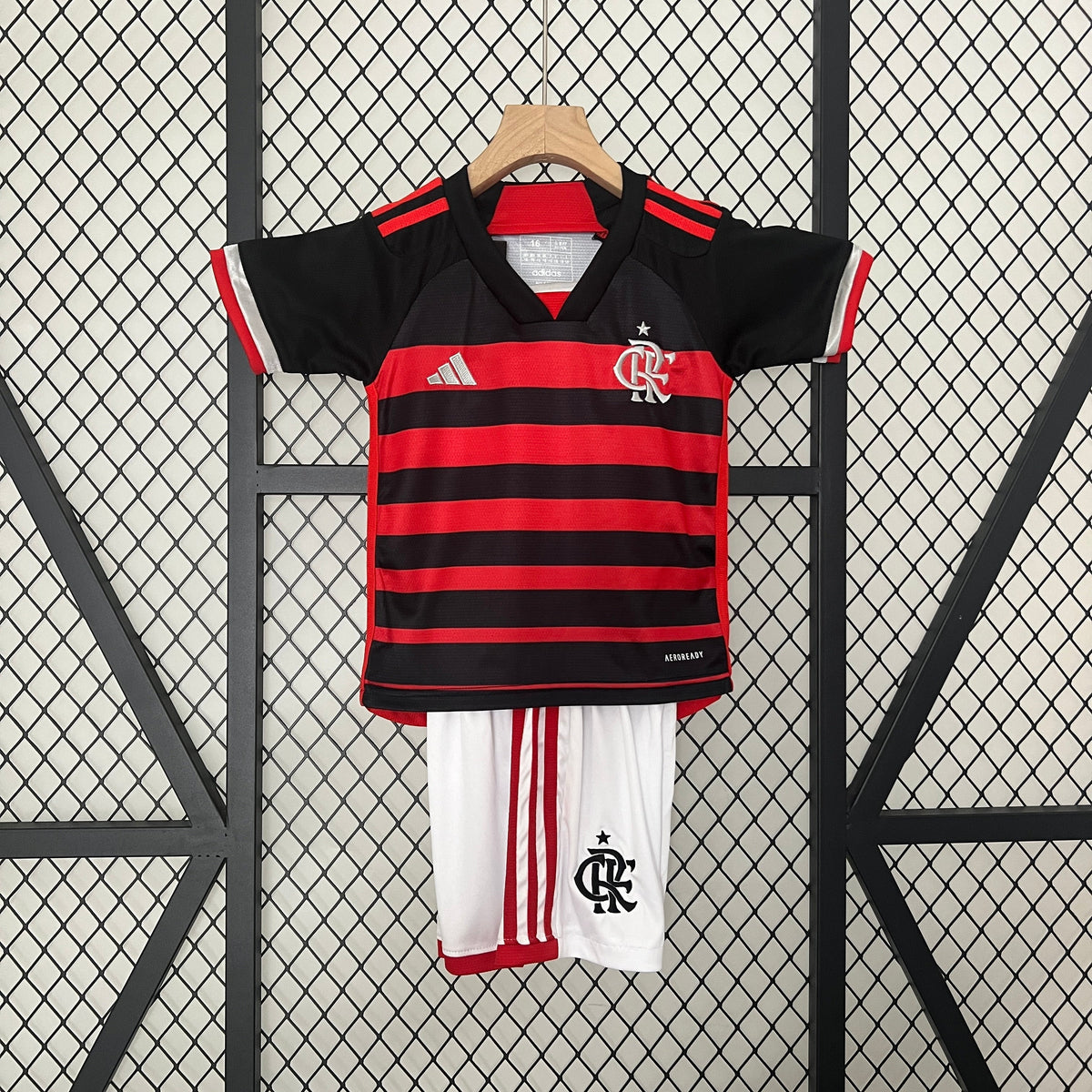 Kit Infantil Flamengo Home 2024/25 - Adidas Torcedor - Vermelha/Preta