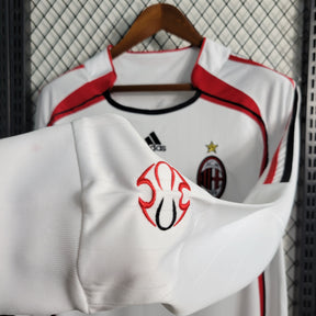 Camisa Manga Longa Milan  Away 2006/07 - Adidas  Retrô Masculina - Branca/Vermelha