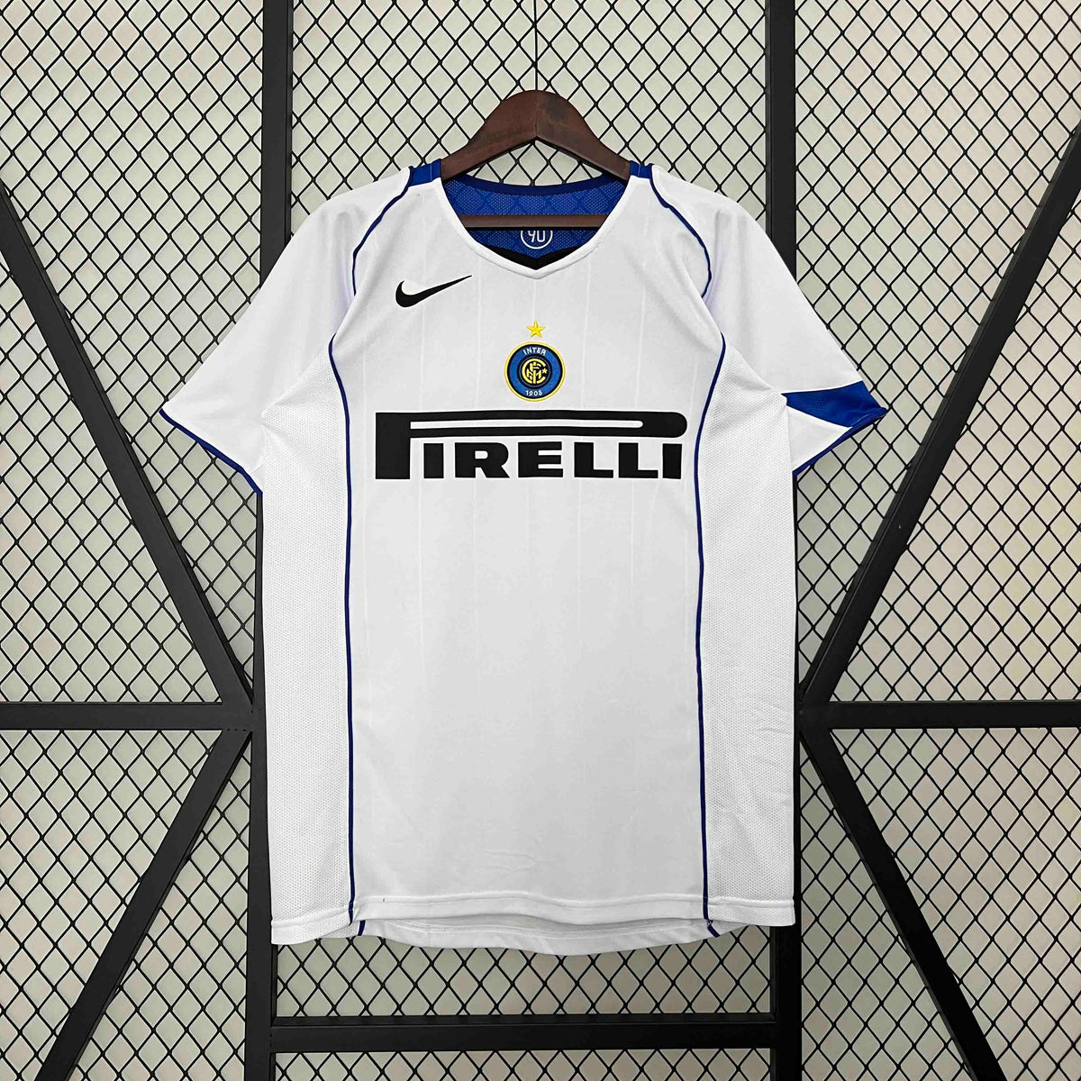 Camisa Inter de Milão Away 2004/05 - Nike Retrô Masculina - Branca/Azul