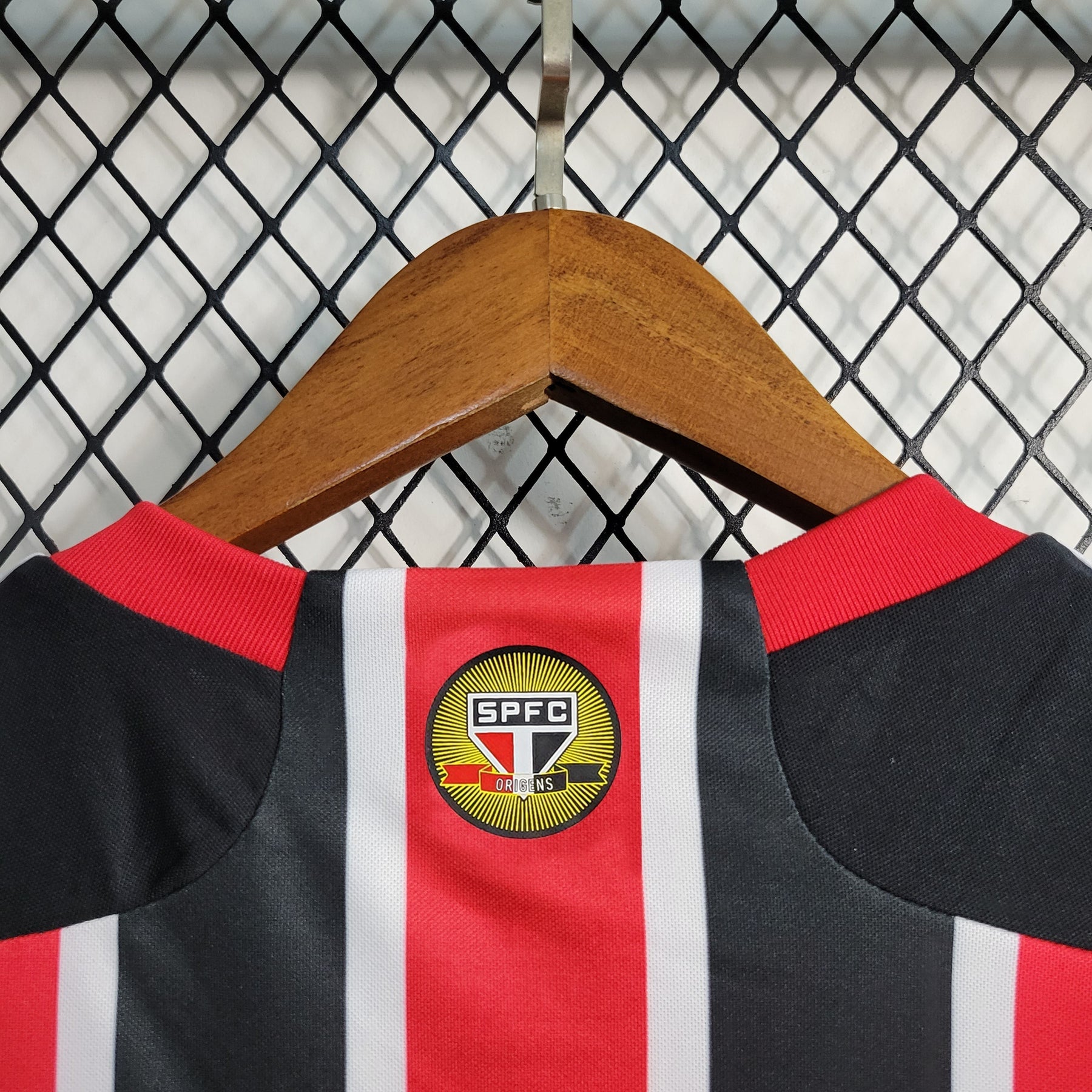 Camisa São Paulo Home 2023/24 - Adidas Torcedor Masculina - Vermelha/Preta