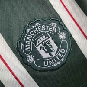 Camisa Manchester United Manga Longa Away 2023/24 - Adidas Torcedor Masculina - Verde/Branca