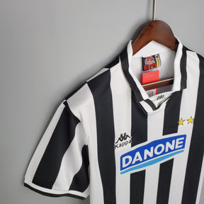 Camisa Juventus Home 1994/95 - Kappa Retrô Masculina - Preta/Branca