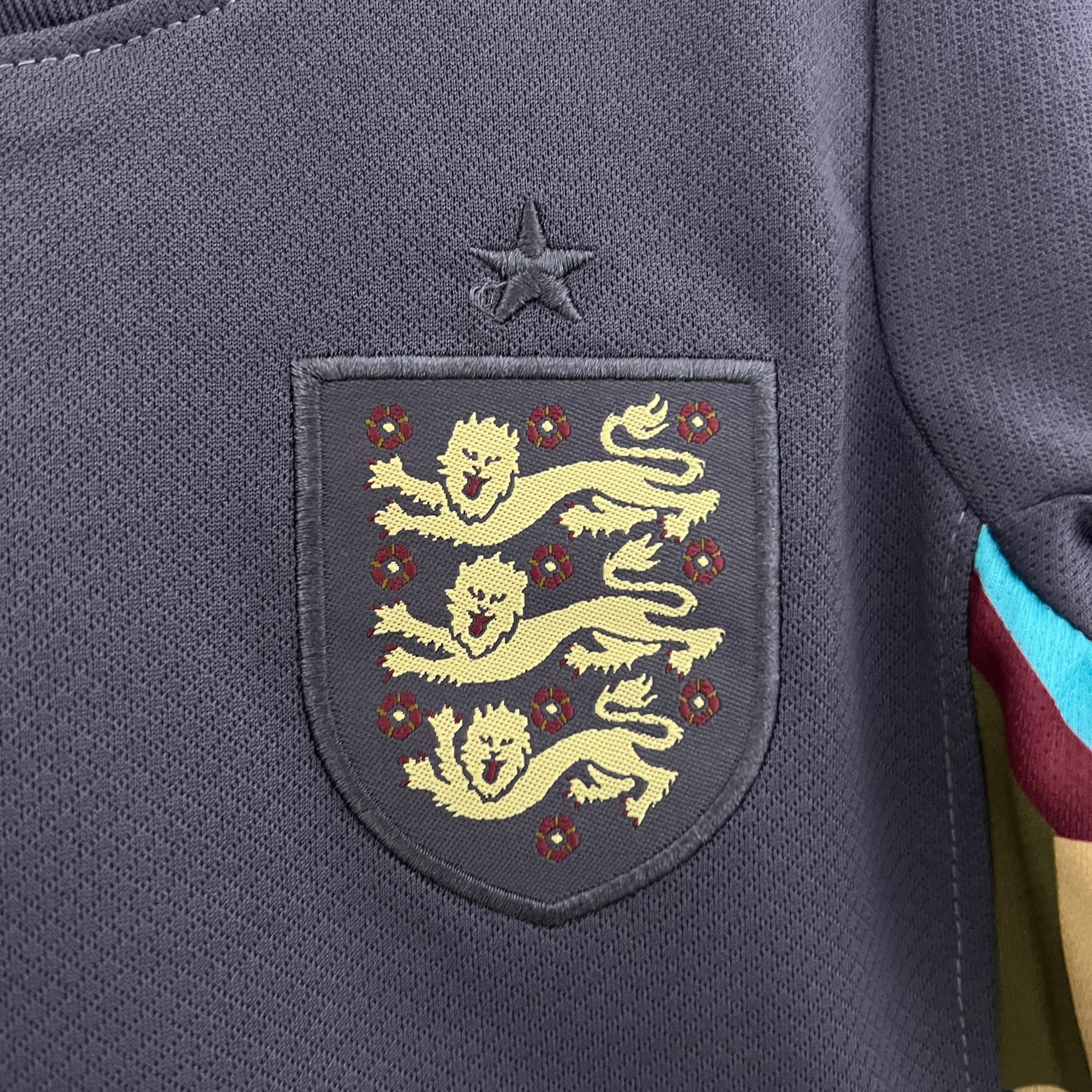 Kit Infantil Seleção Inglaterra Away 2024/25 - Nike Torcedor - Roxa