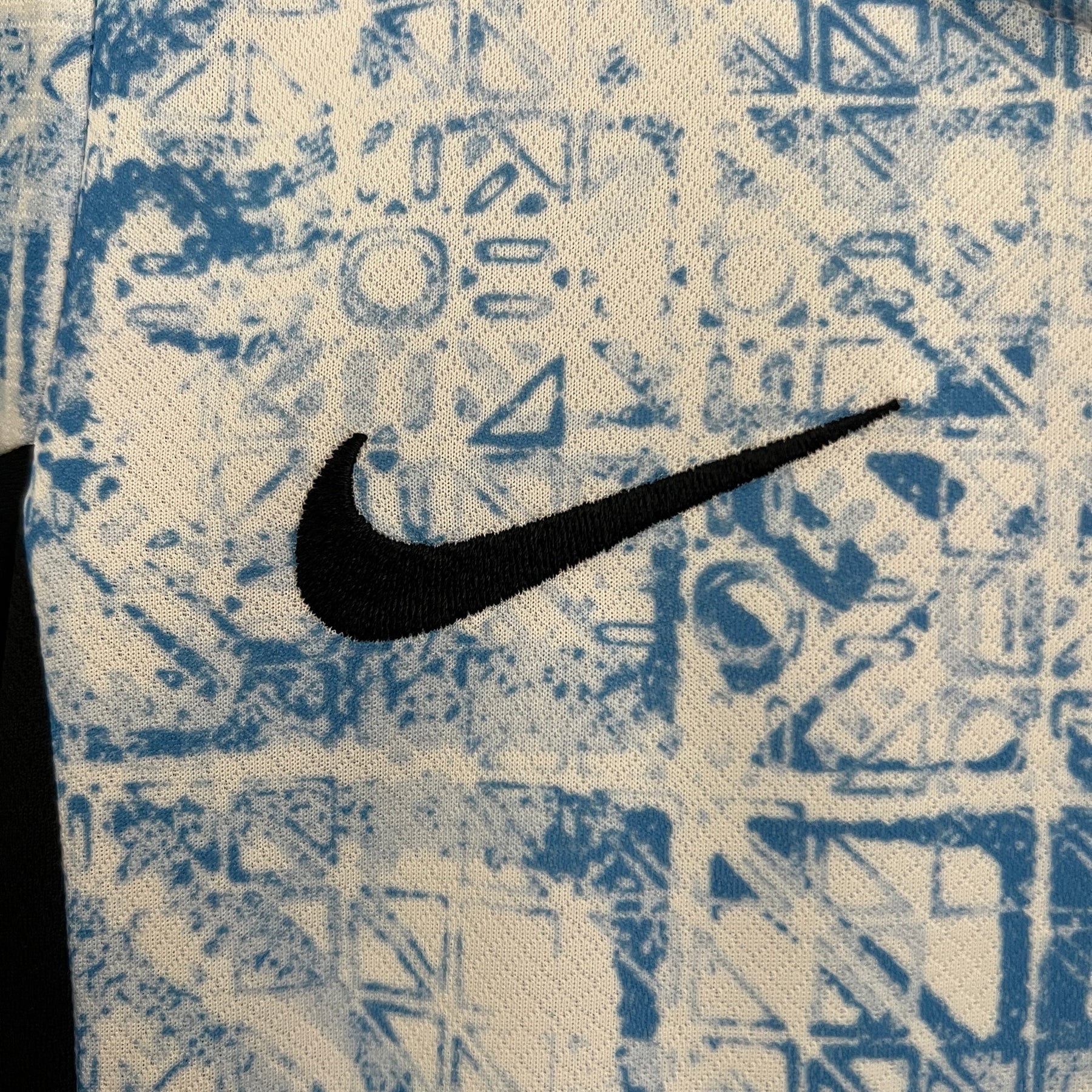 Kit Infantil Seleção Portugal Away 2024/25 - Nike Torcedor - Branca/Azul