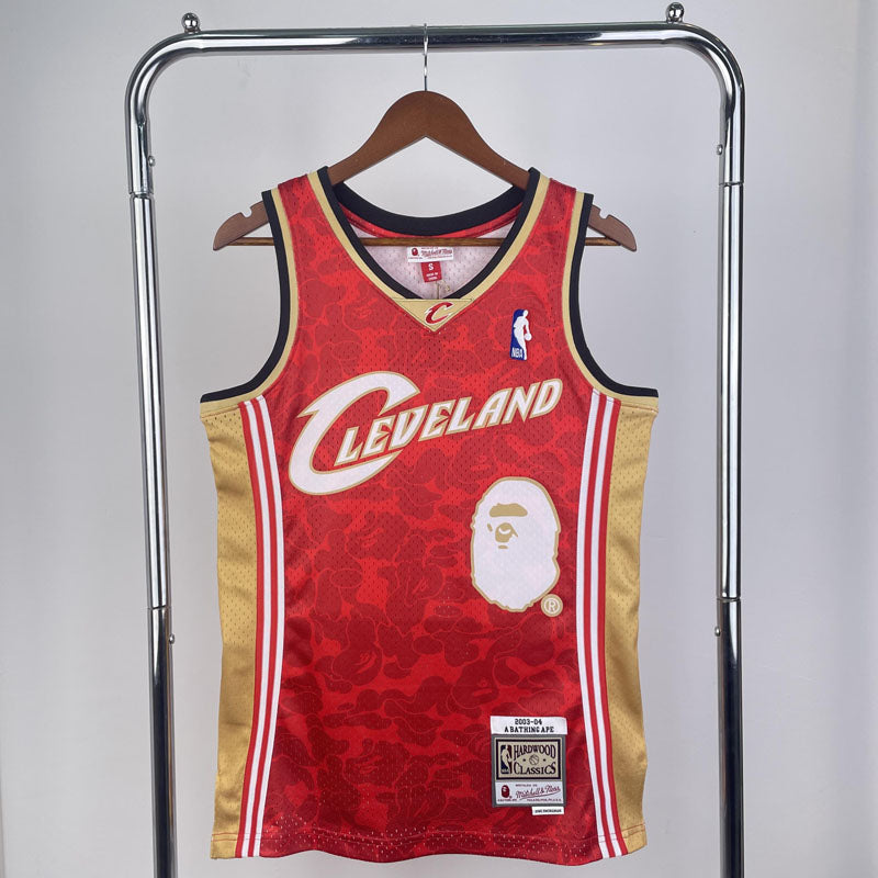 Regata NBA BAPE x Cleveland Cavaliers Mitchell & Ness