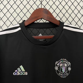 Camisa Manchester United Edição Especial Balmain 2023/24 - Adidas Torcedor Masculina - Refletivel - Preta