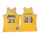 Regata Classica Mitchell & Ness Los Angeles Lakers "Bryant" N° 24 - Center Esportes Store