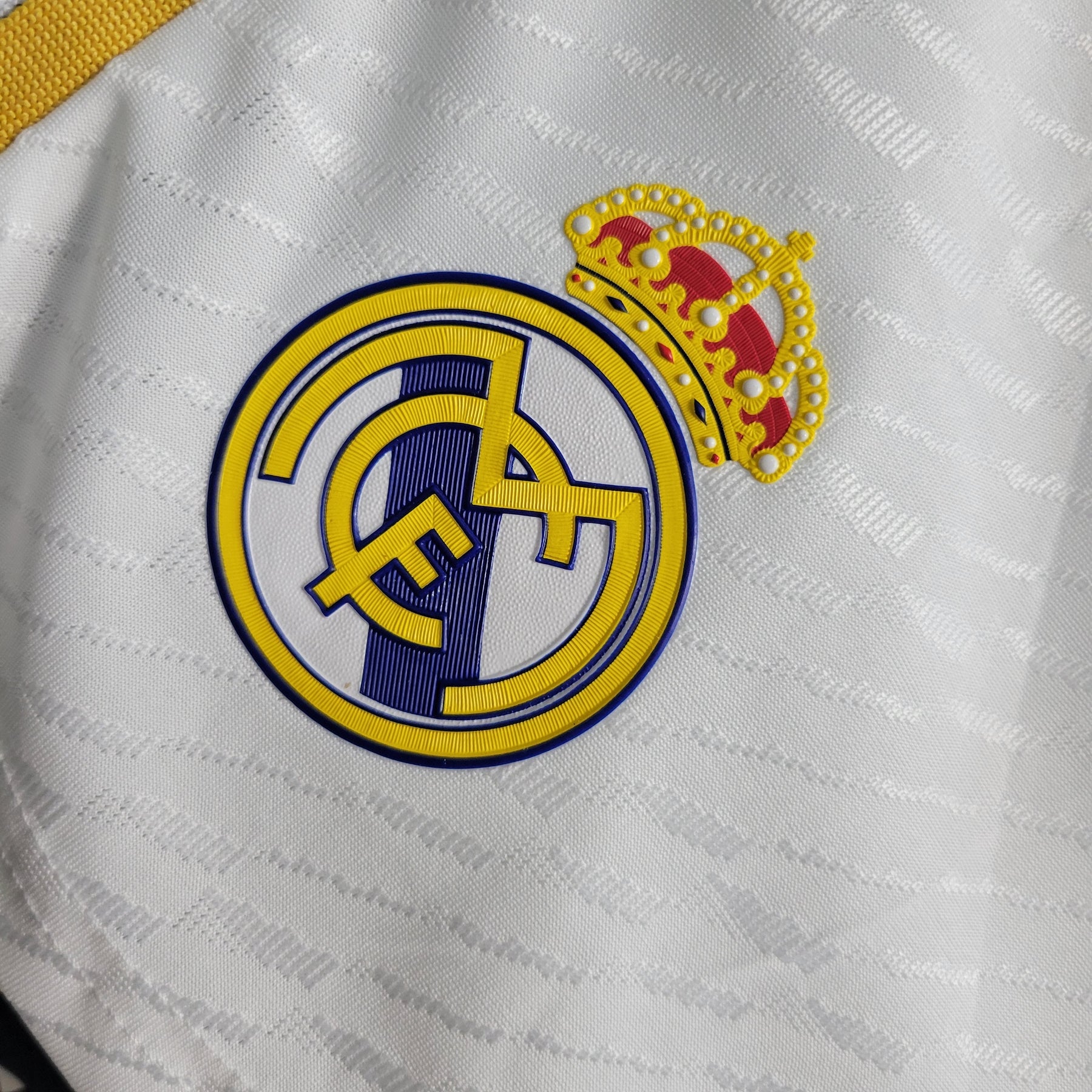 Shorts Real Madrid Home 2023/24 - Adidas Jogador Masculina - Branca